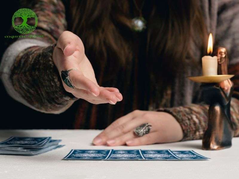 Thực hành trải bài đơn giản tại nhà